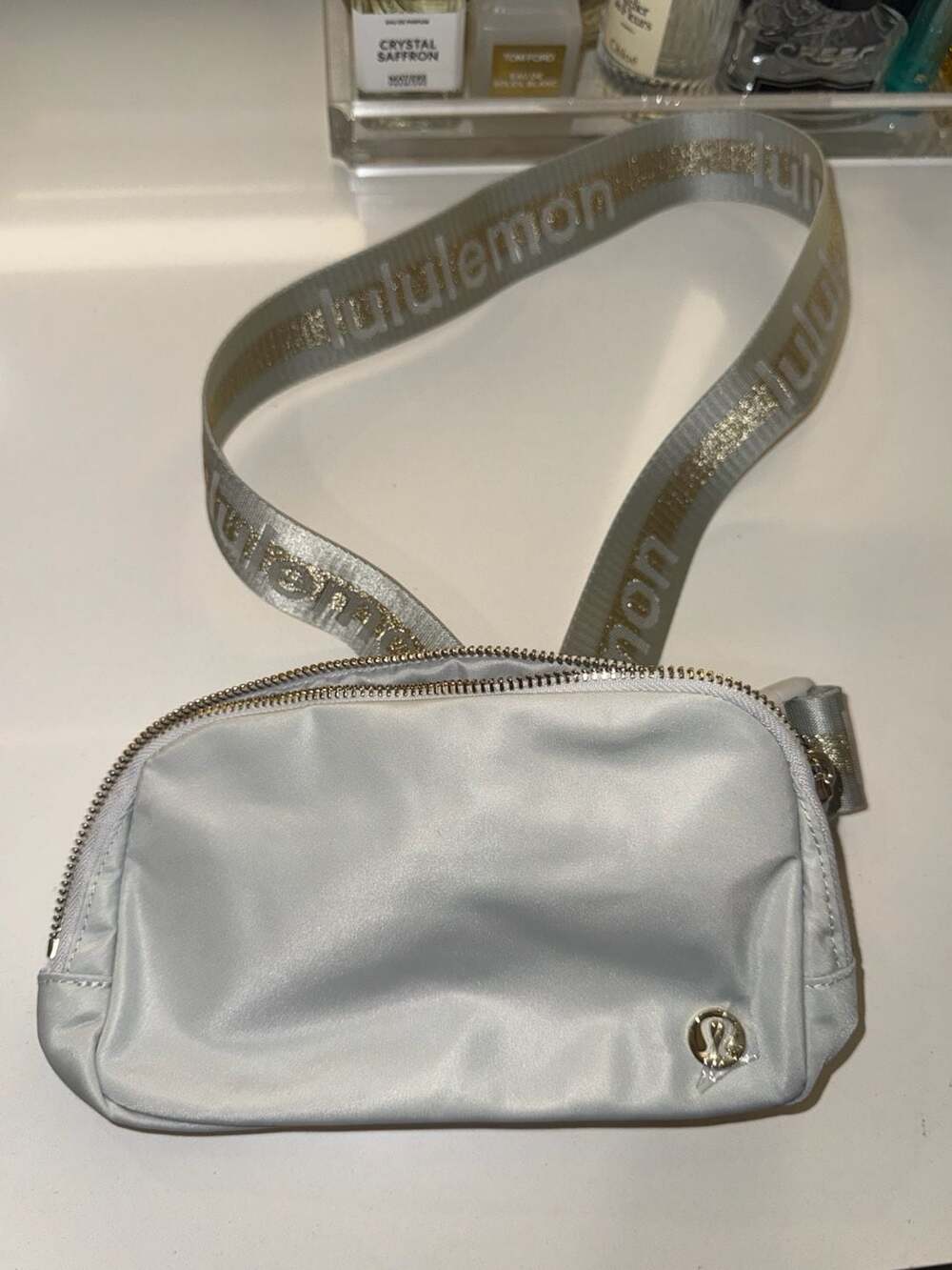 Lululemon Everywhere Belt Bag 1L Wordmark Vapor Gold